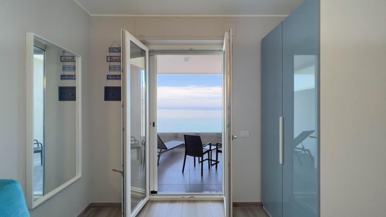 Wepuglia - Dimora Adriatica Apartment Monopoli Luaran gambar